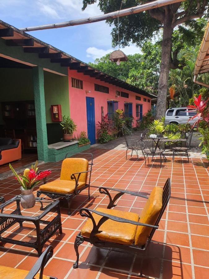 Hostal Nova Colonial Puerto Colombia Buitenkant foto