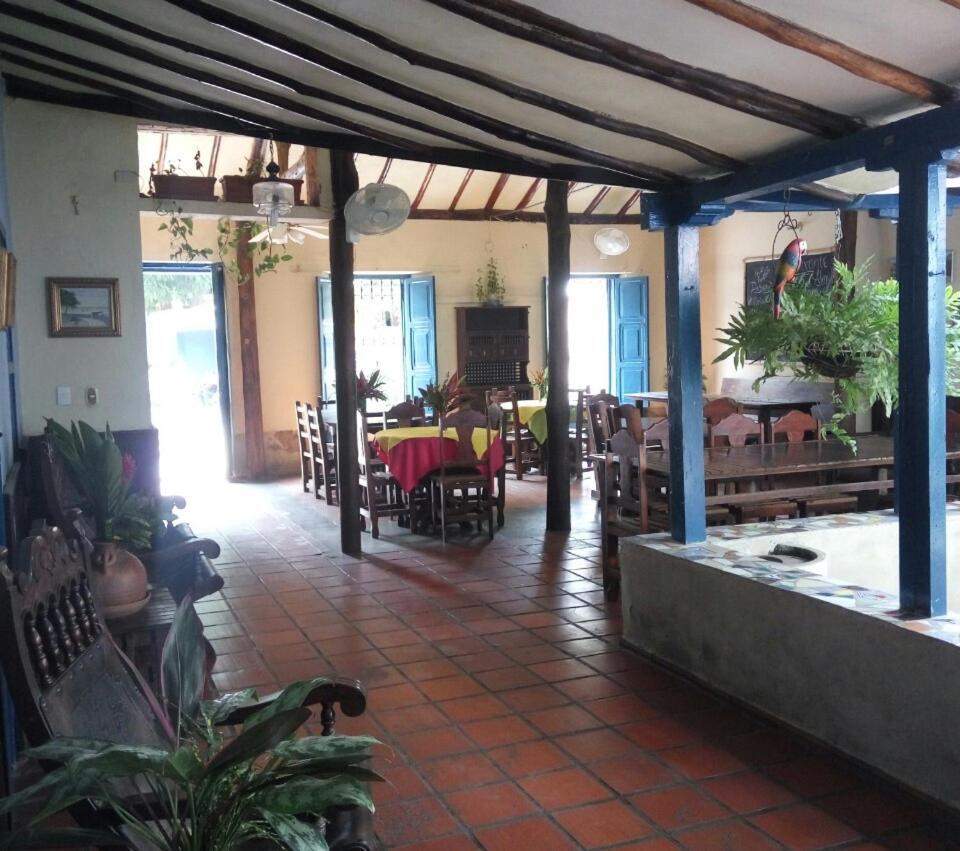 Hostal Nova Colonial Puerto Colombia Buitenkant foto